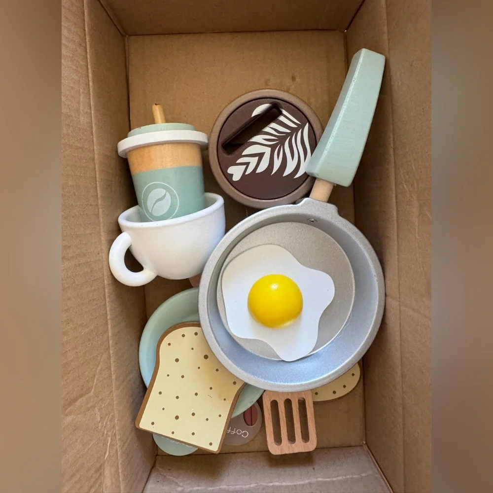 NWT Wooden Breakfast Set Montessori
